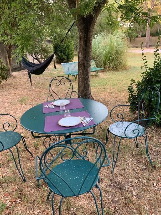 Un Nid En Camargue Bed and Breakfast Salin-de-Giraud Buitenkant foto