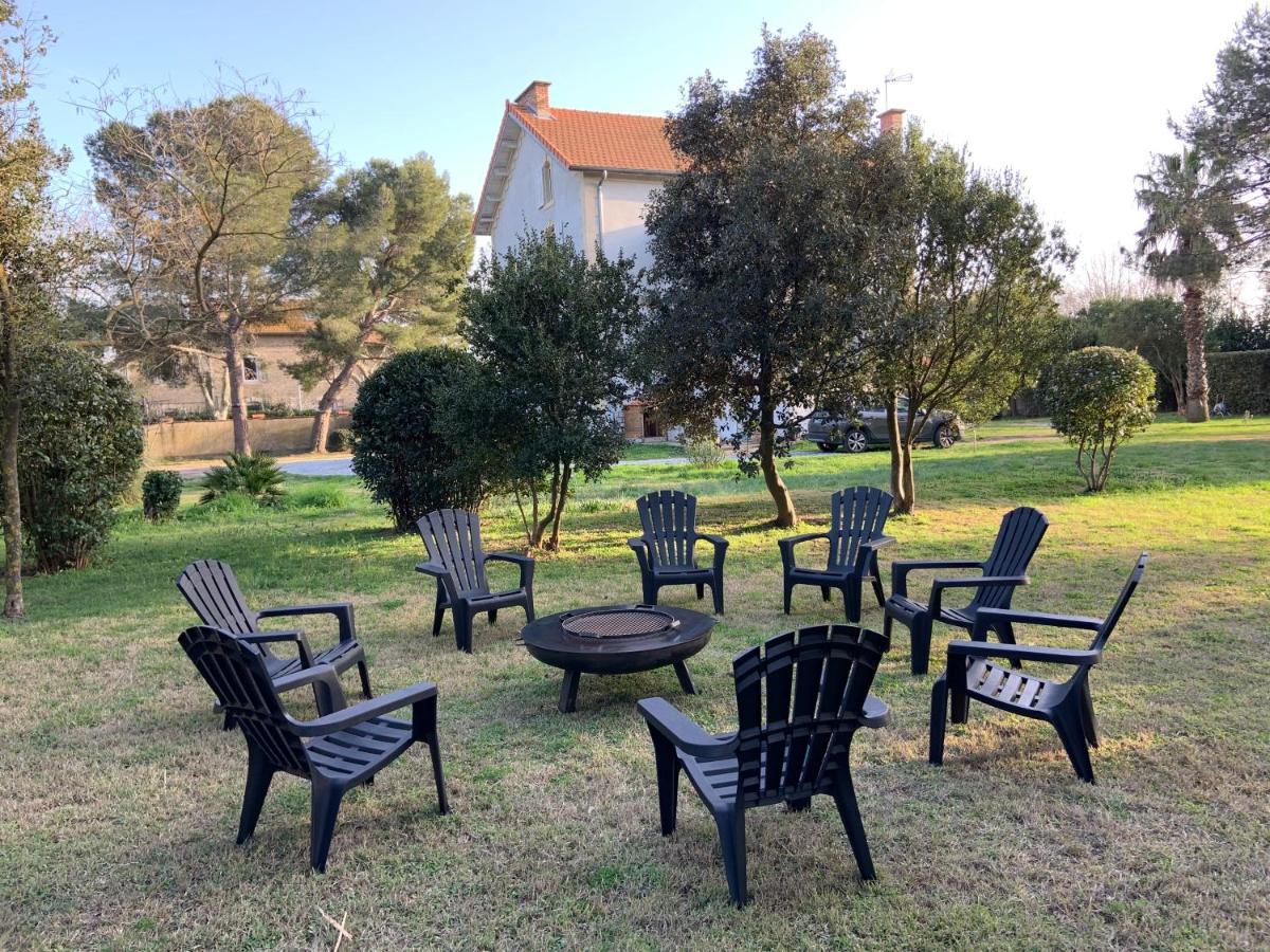 Un Nid En Camargue Bed and Breakfast Salin-de-Giraud Buitenkant foto